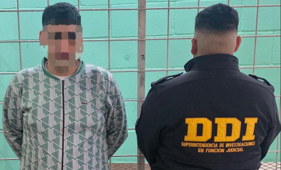 Cuatro aprehendidos por estafas virtuales en comercios de Zárate, Campana y Escobar