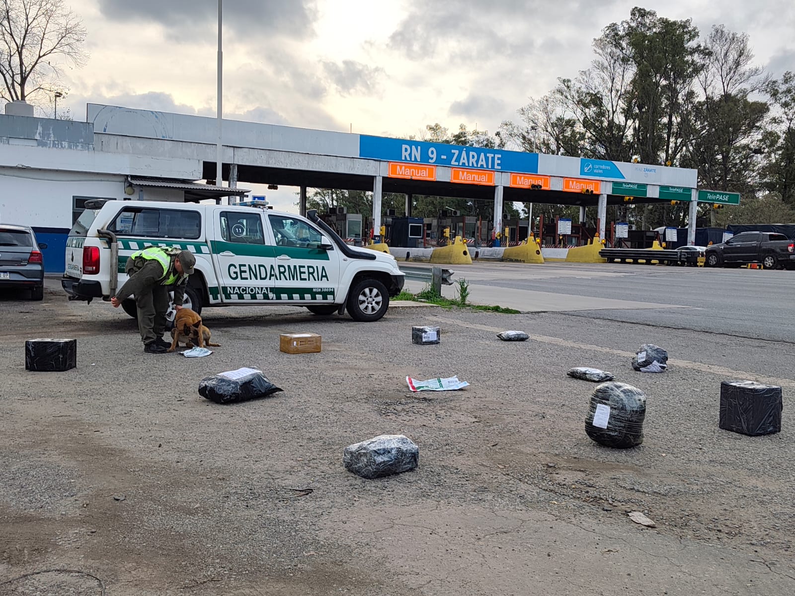 Cocaína y anfetaminas en encomiendas: dos detenidos tras una investigación iniciada en Lima