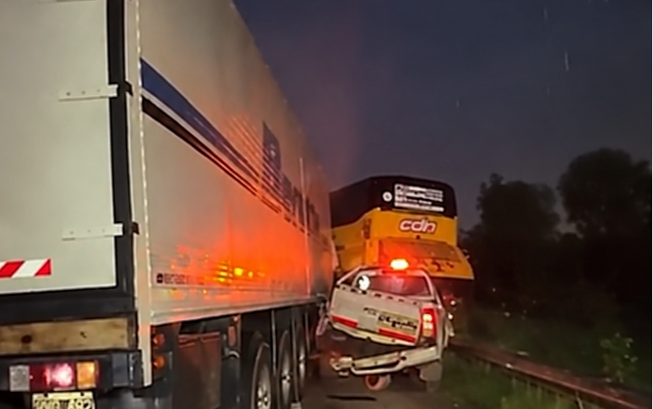 Choque múltiple en Ruta 9: un camionero herido y complicaciones en el tránsito