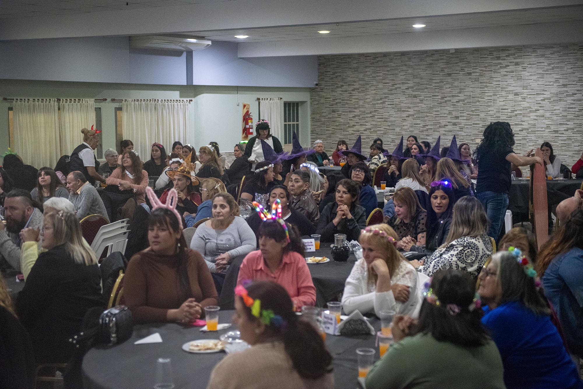El Intendente y Elisa Abella compartieron el agasajo al personal auxiliar de escuelas de Campana