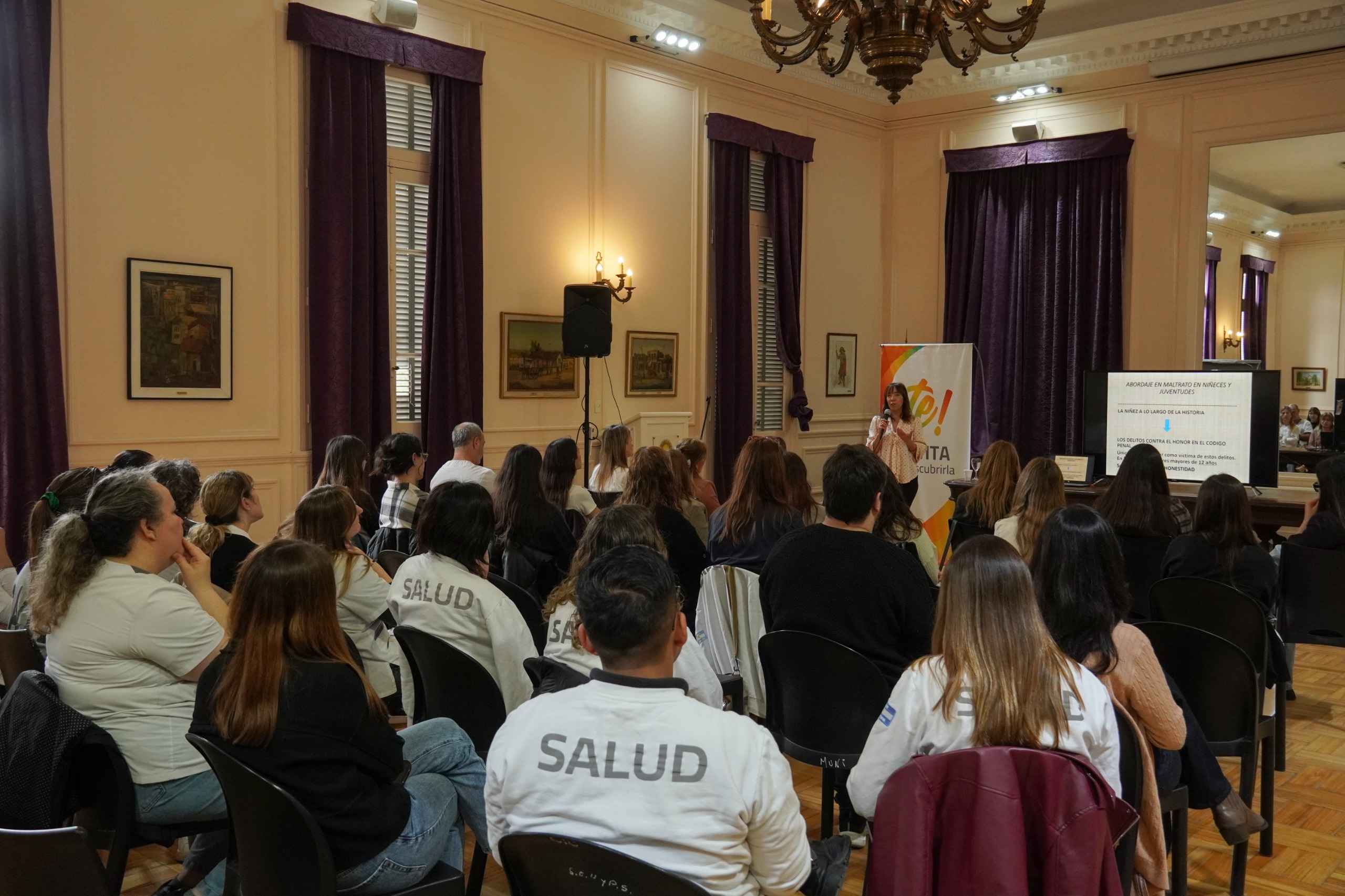 Zárate capacitó sobre un nuevo formulario para denunciar el maltrato infantil