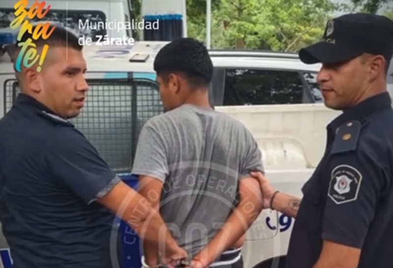 Interceptaron a un menor con una réplica de pistola casera y elementos utilizados para el robo de motos